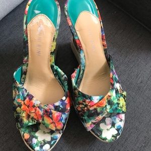 Spring/summer wedge sandal